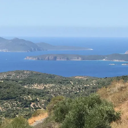 In Finiki With Stunning Sea Views Vila