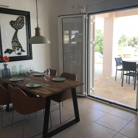 In Finiki With Stunning Sea Views *