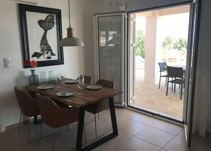 In Finiki With Stunning Sea Views *