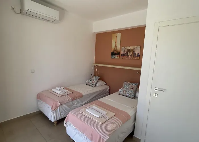 Villa In Finiki With Stunning Sea Views Kamaria (Messinia)