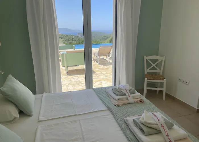 In Finiki With Stunning Sea Views *